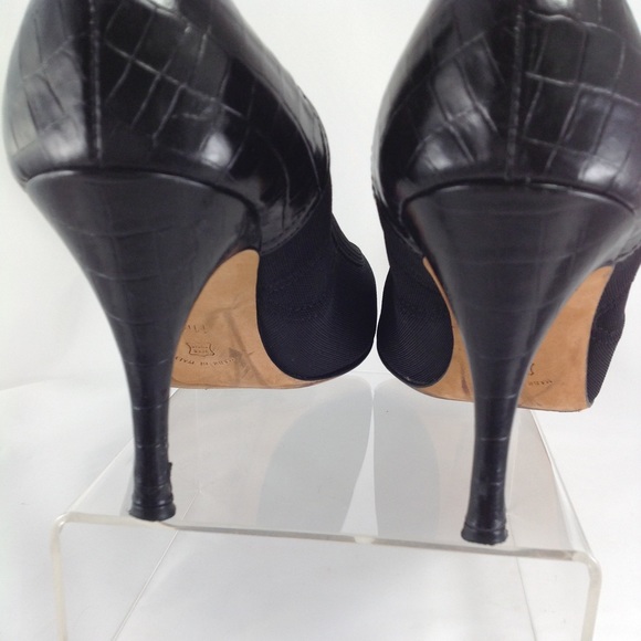 Donald J. Pliner ZORBA Black Mesh Elastic Pumps - Picture 7 of 13
